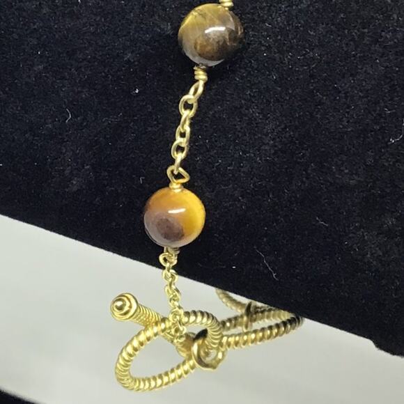 South African Tiger's Eye Toggle Clasp Bracelet - Picture 3 of 3